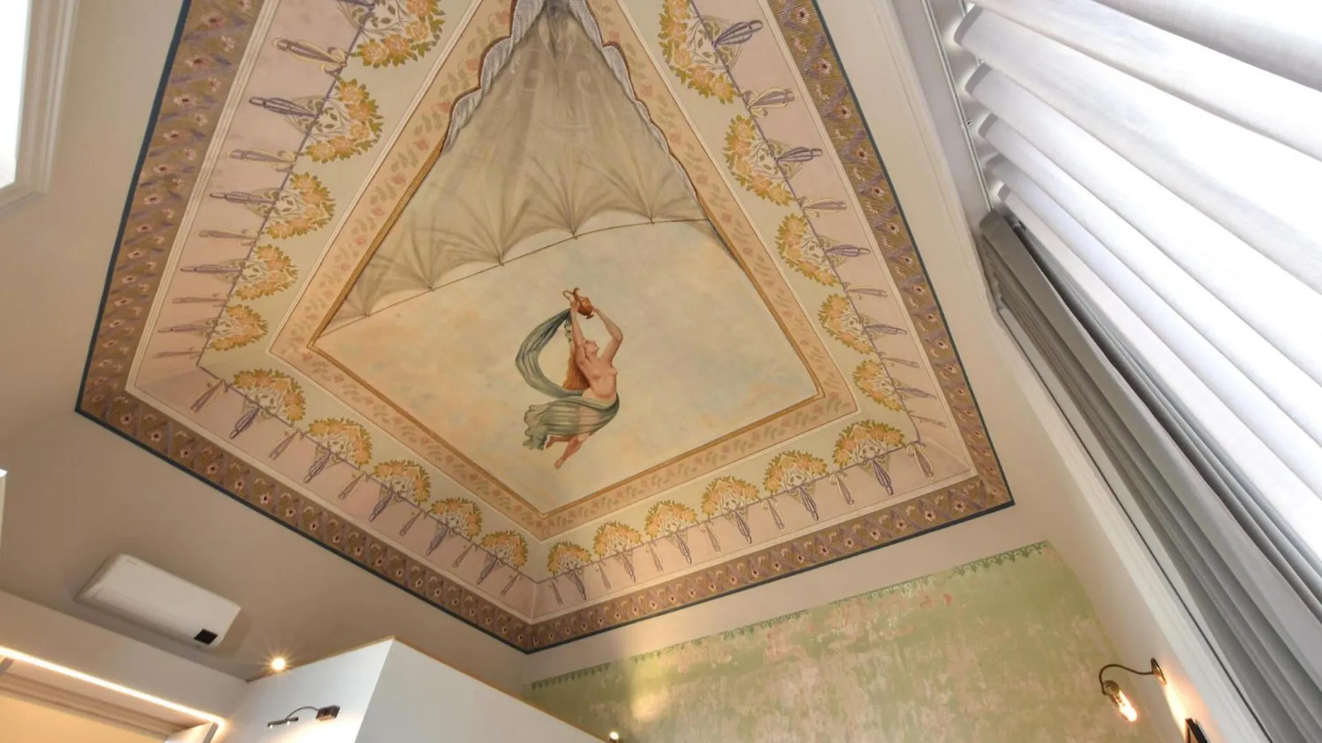 Gorgeous Apartment In Catania With Wifi Italy